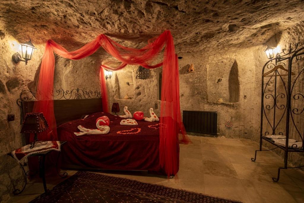 Cappadocia Antique Gelveri Cave Hotel Guzelyurt Екстериор снимка