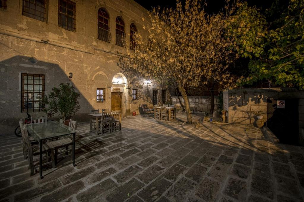 Cappadocia Antique Gelveri Cave Hotel Guzelyurt Екстериор снимка