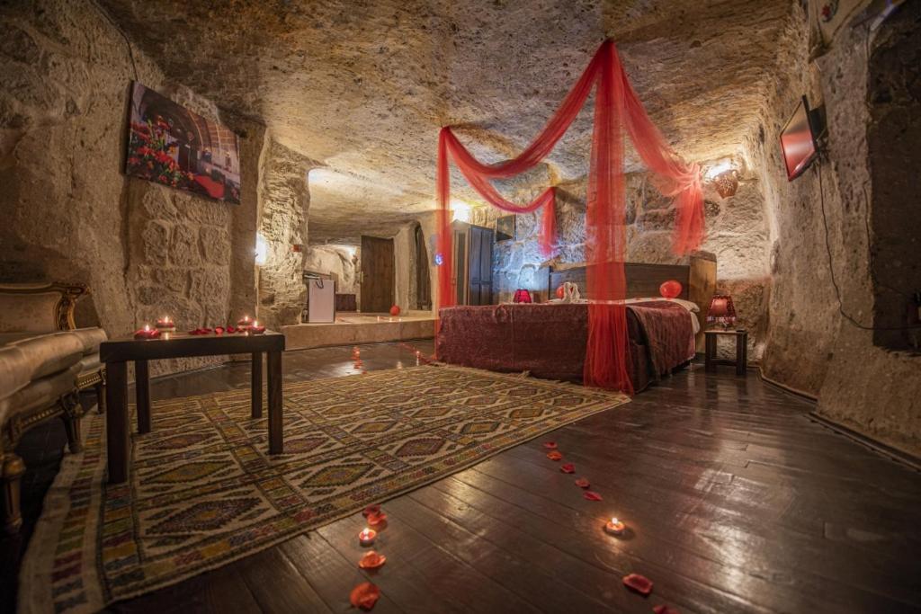 Cappadocia Antique Gelveri Cave Hotel Guzelyurt Екстериор снимка