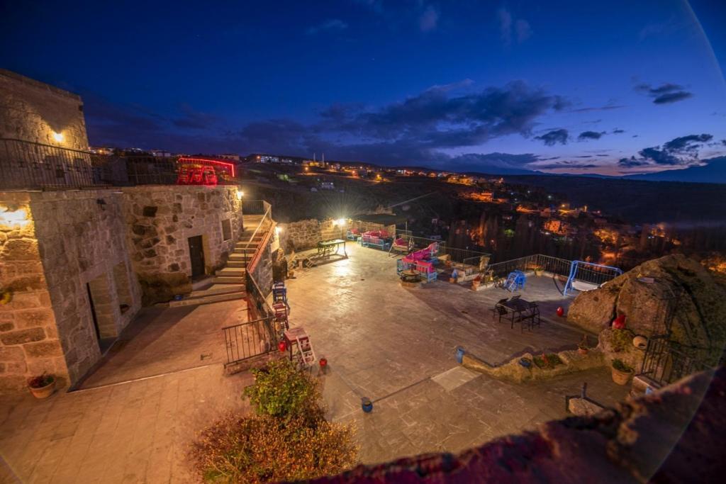 Cappadocia Antique Gelveri Cave Hotel Guzelyurt Екстериор снимка